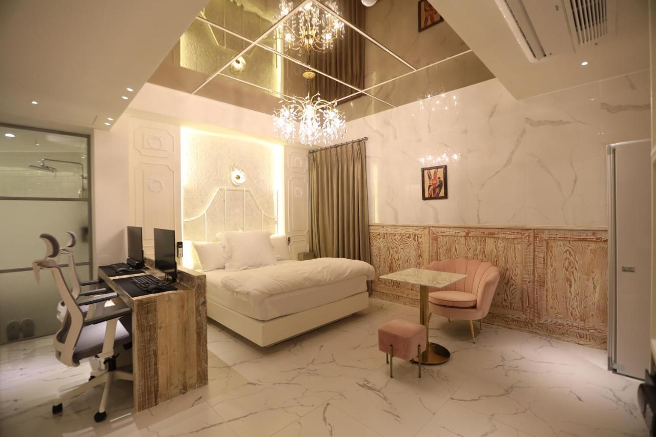 February Hotel Seongseo Тэгу Экстерьер фото